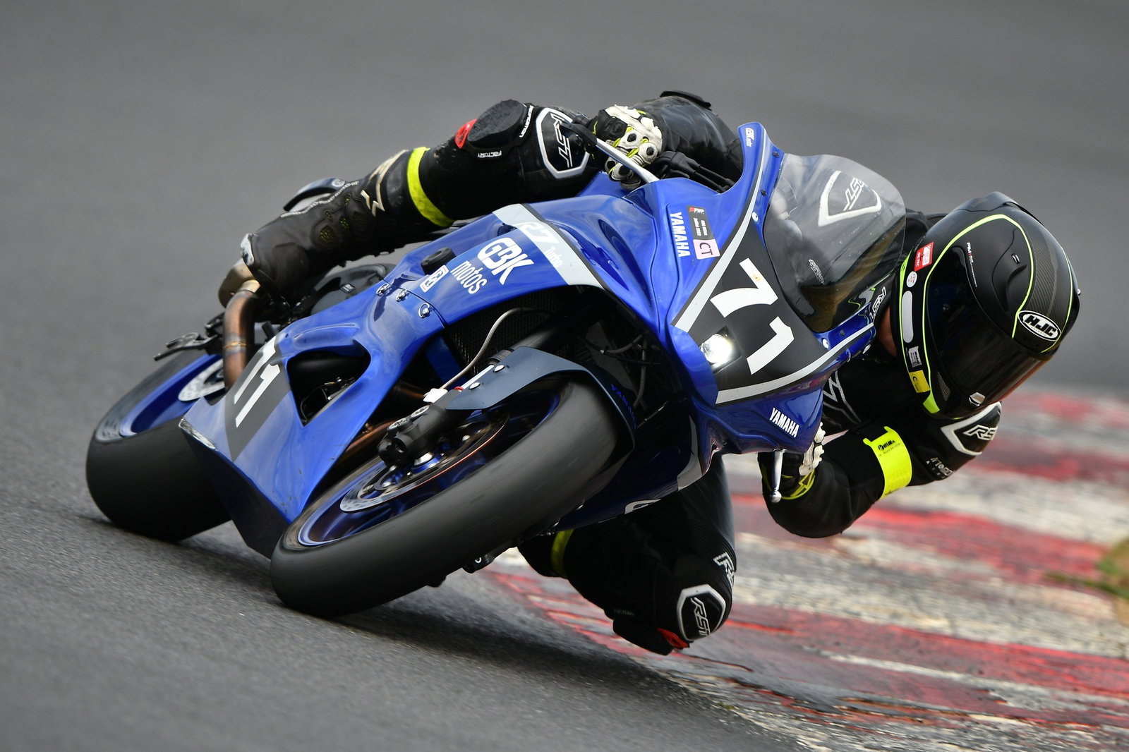 GBKMoto Yamaha R7 Turbo