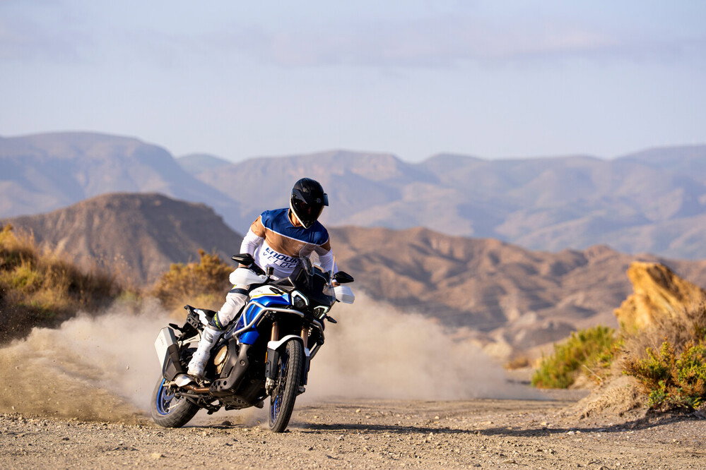 2026 MV Agusta Enduro Veloce