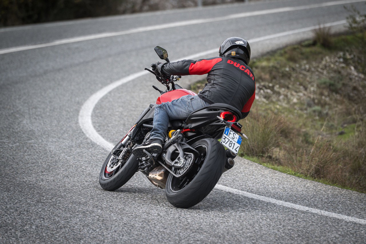 The 2026 Ducati Monster V2 - riding