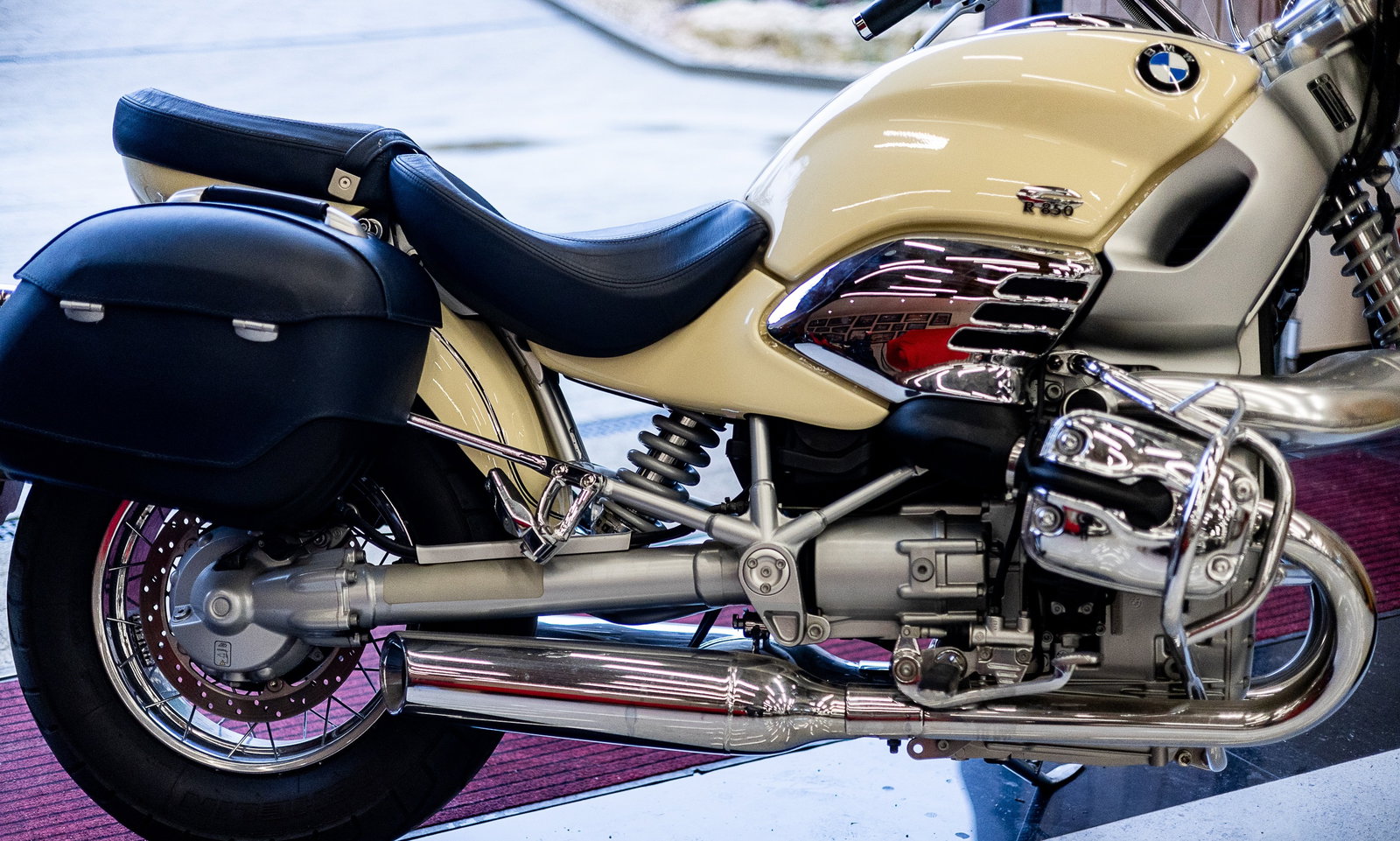 The BMW R850 C