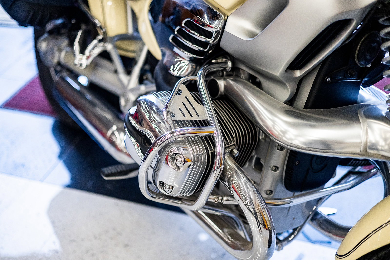 The BMW R850 C