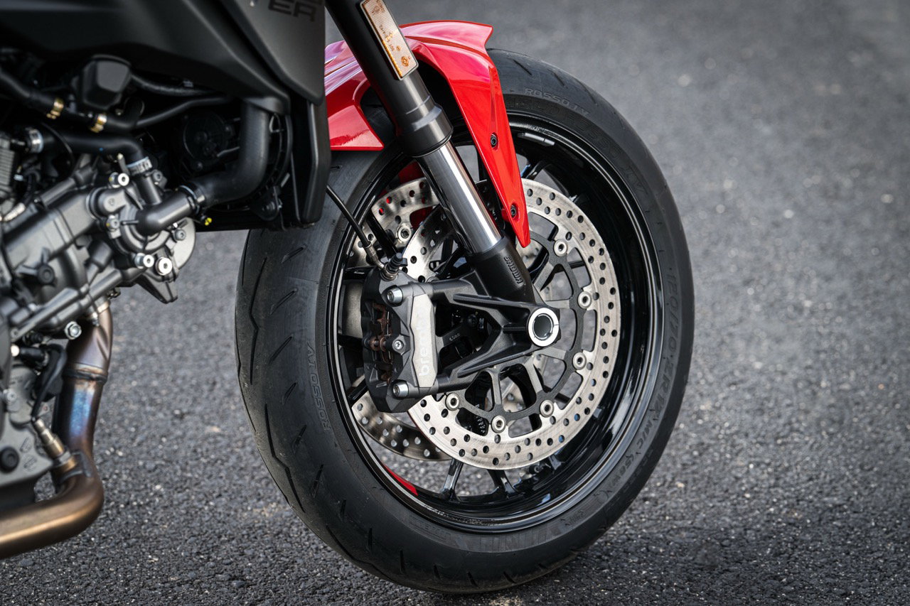 The 2026 Ducati Monster V2 - details