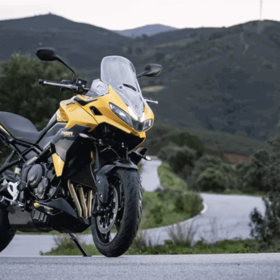 Triumph Tiger Sport 800 in yellow