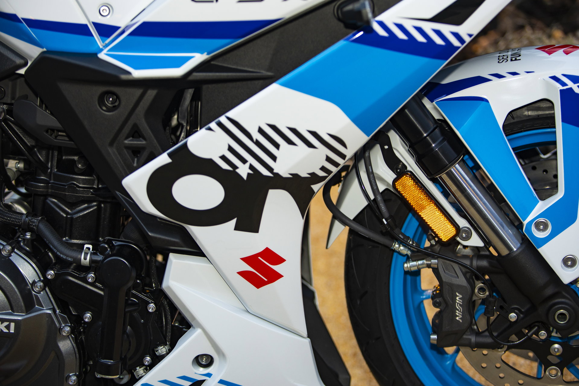 Gp Graphics Sticker Suzuki GSX-8R GP Grafix sticker kit announced | Visordown
