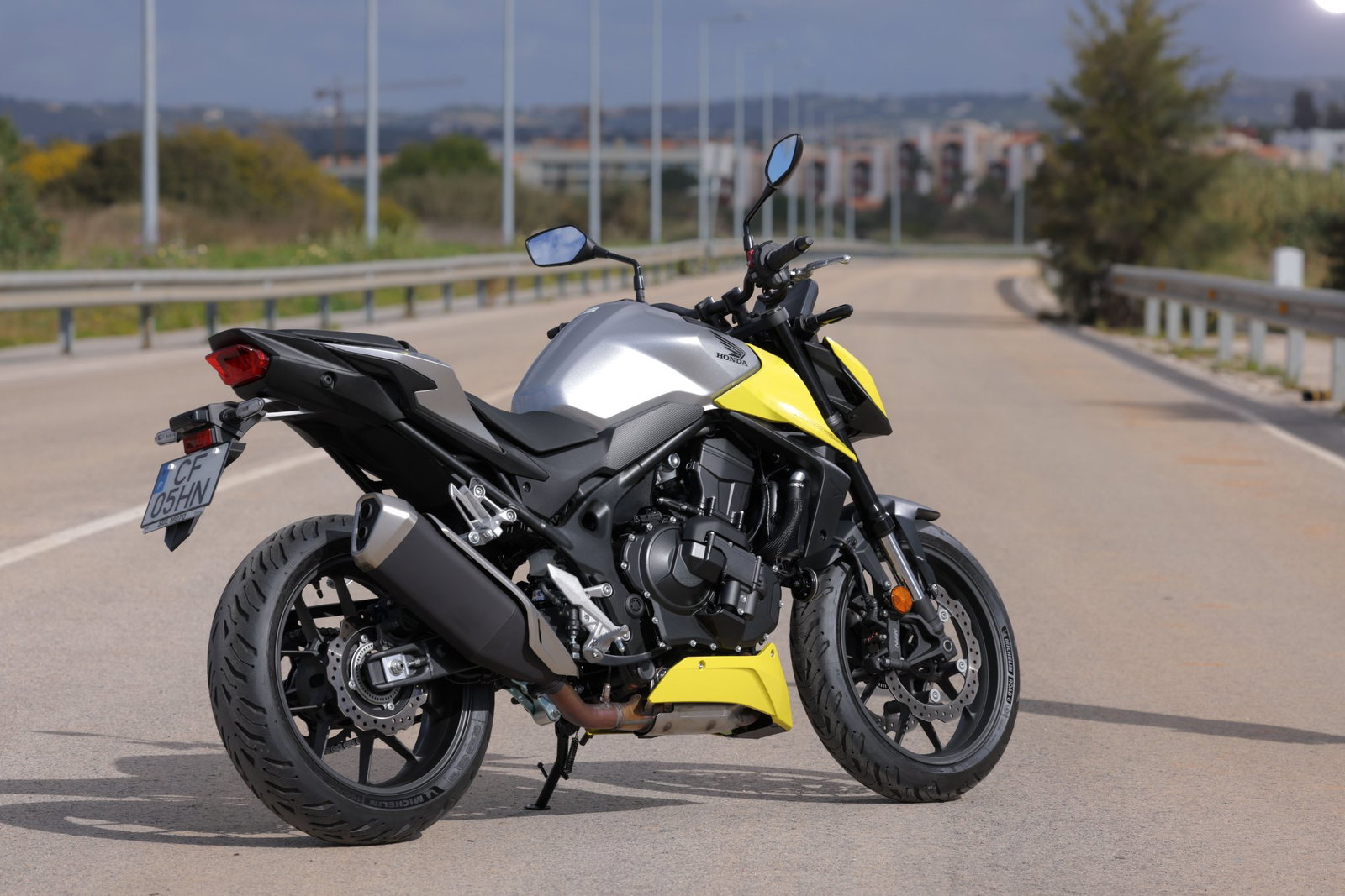 2026 Honda CB750 Hornet E-Clutch