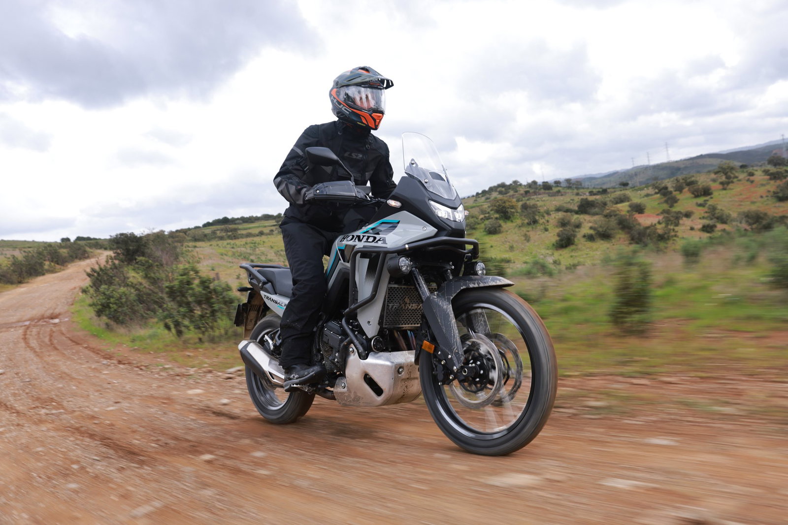 2026 Honda XL750 Transalp E-Clutch