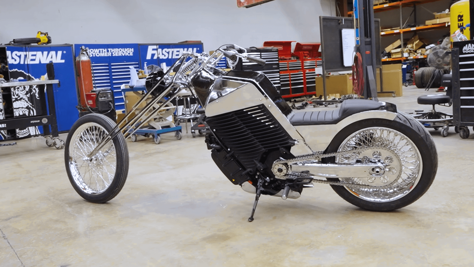 Gas Monkey Garage custom LiveWire Alpinista chopper. Credit: YouTube/Gas Monkey Garage.