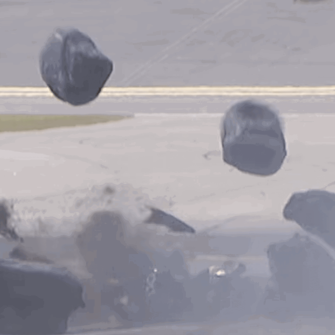 Peter Hickman crashes in Daytona 200 qualiying
