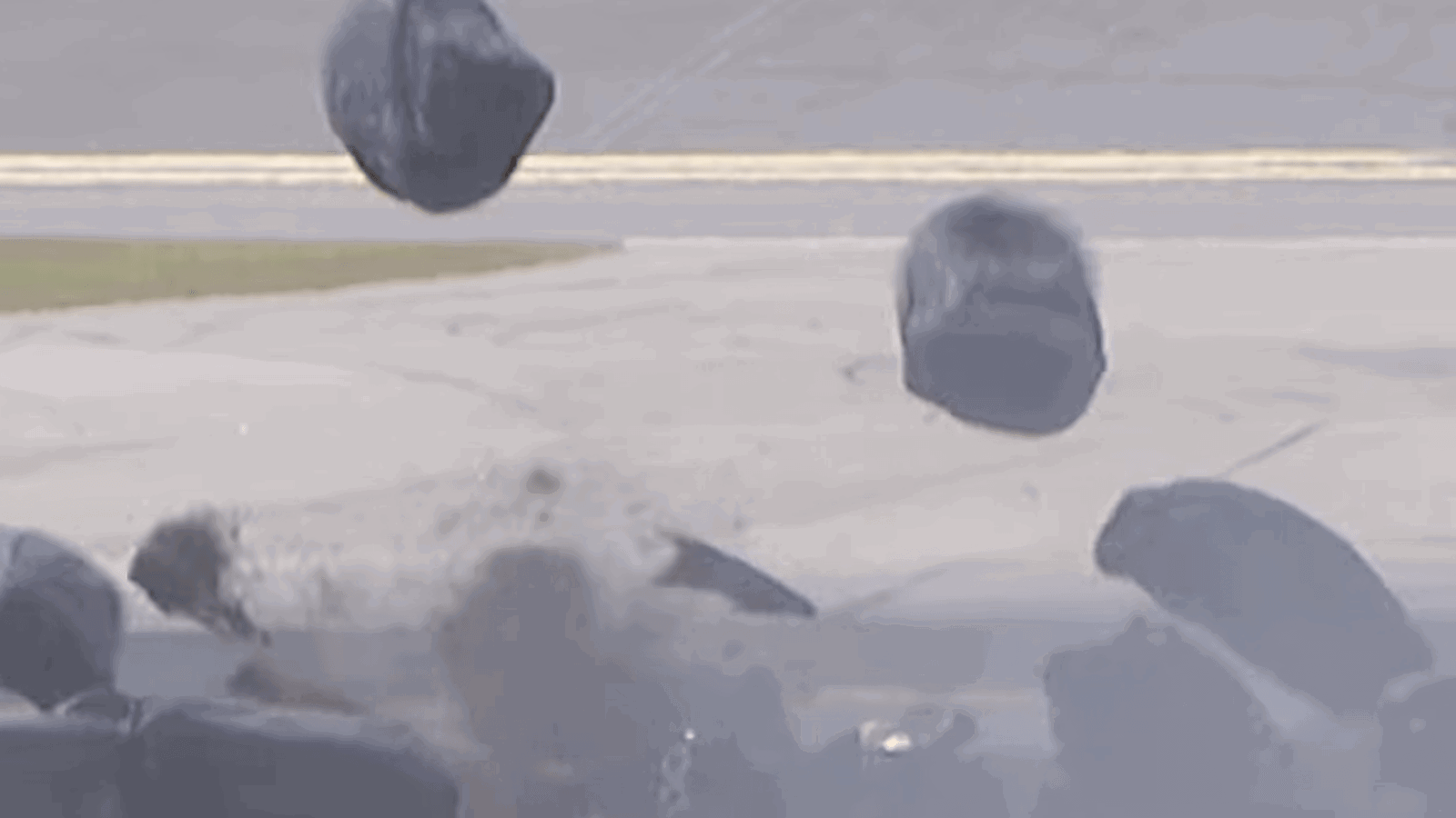 Peter Hickman crashes in Daytona 200 qualiying