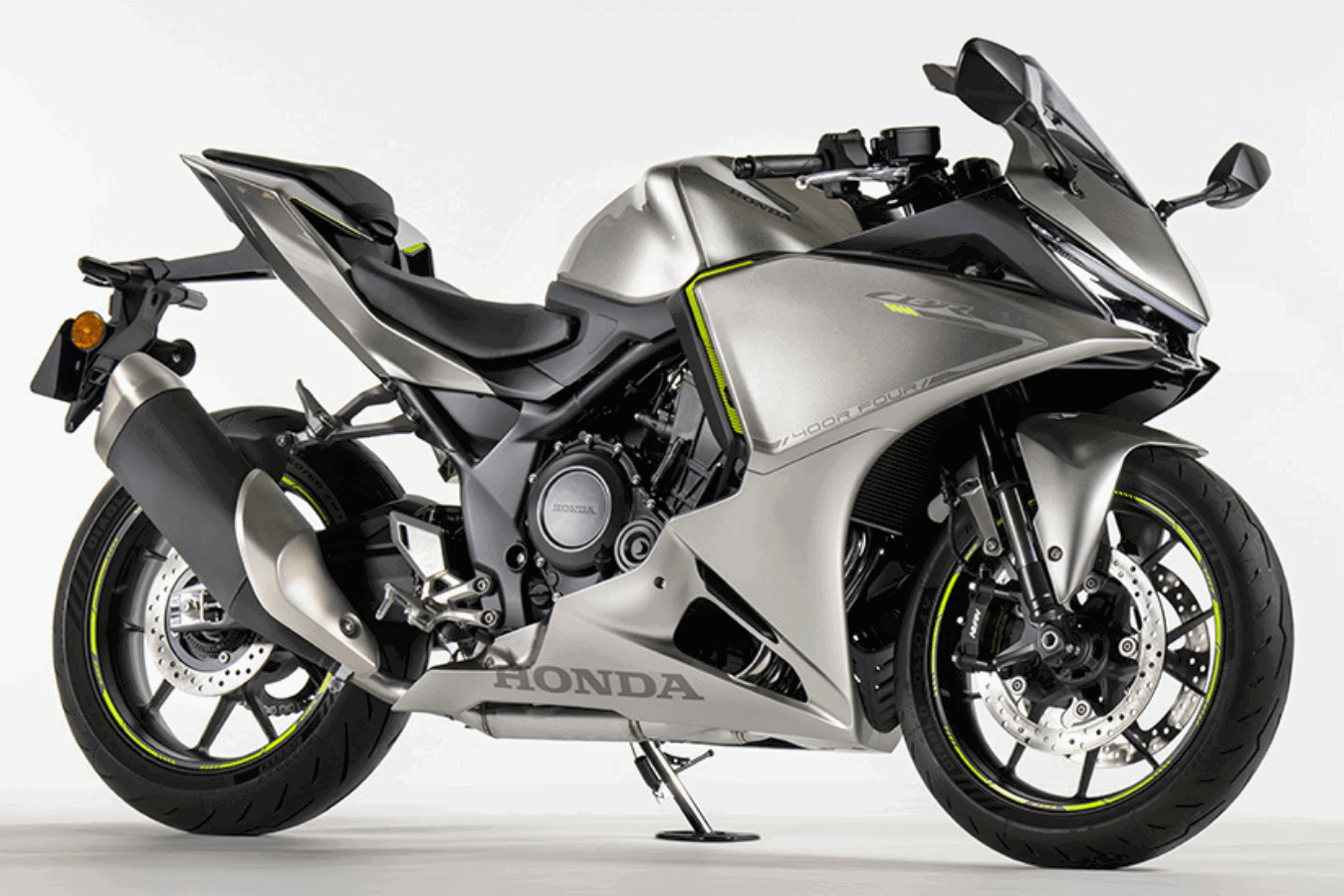 New Honda CB400 Super Four and CBR400R Four E-Clutch Concept New Honda CB400 Super Four and CBR400R Four E-Clutch Concept