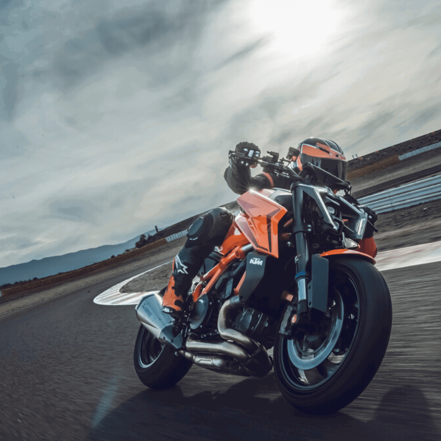 KTM 1390 Super Duke R Evo