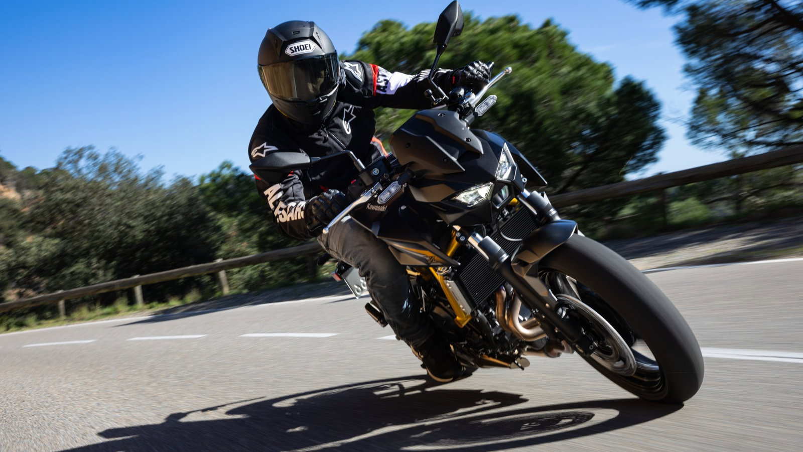 2026 Kawasaki Z650 S - riding