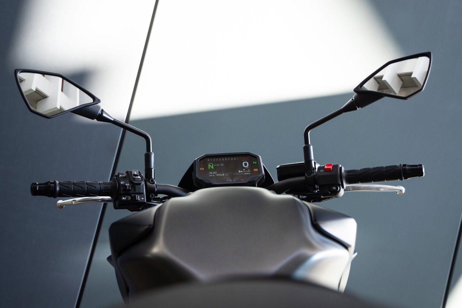2026 Kawasaki Z650 S - details