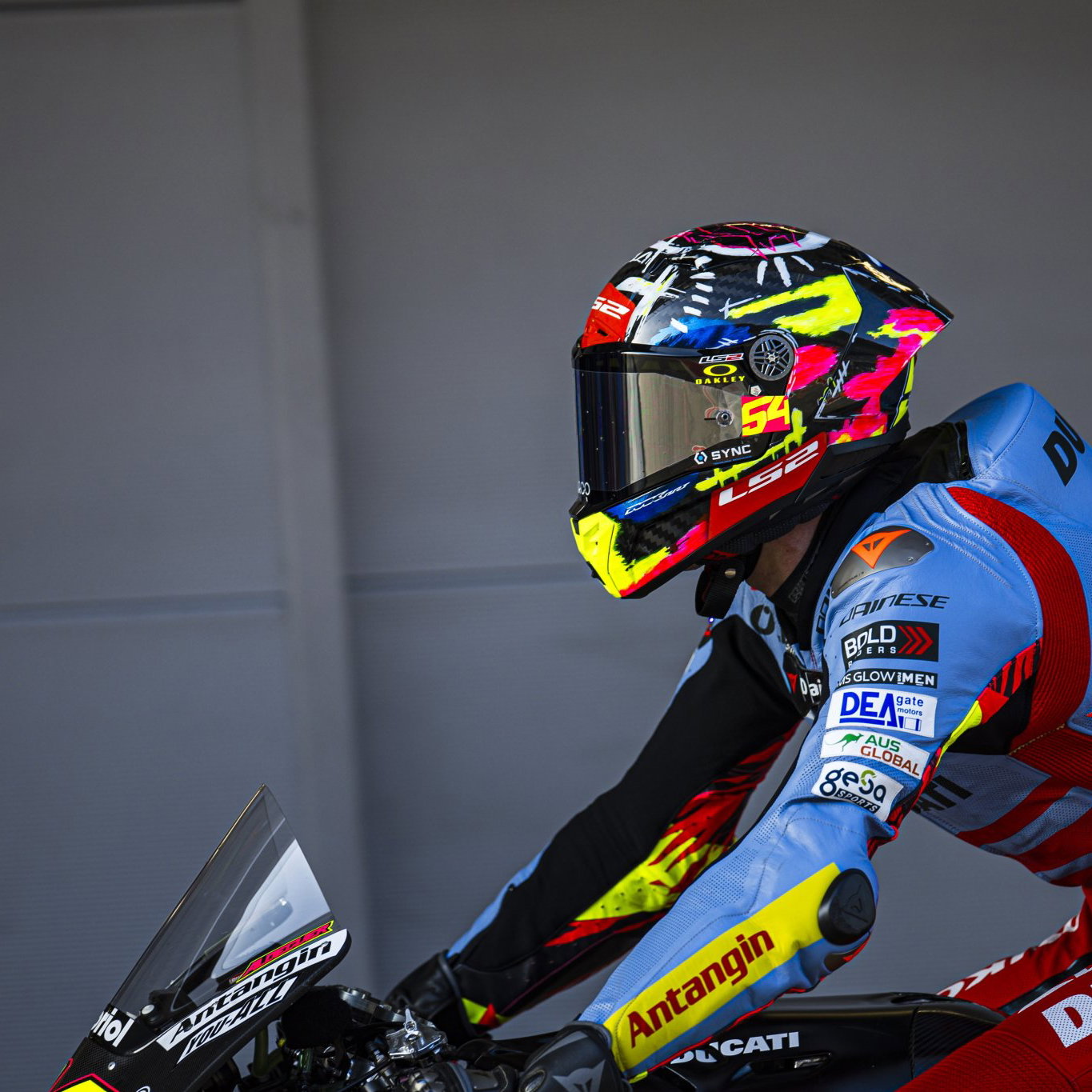 ls2 gp helmet Helmets Challenger GT Full Face Street (GP Red/Black The helmet is equipped with state Ls2 Helmet Motogp Rider Ls2