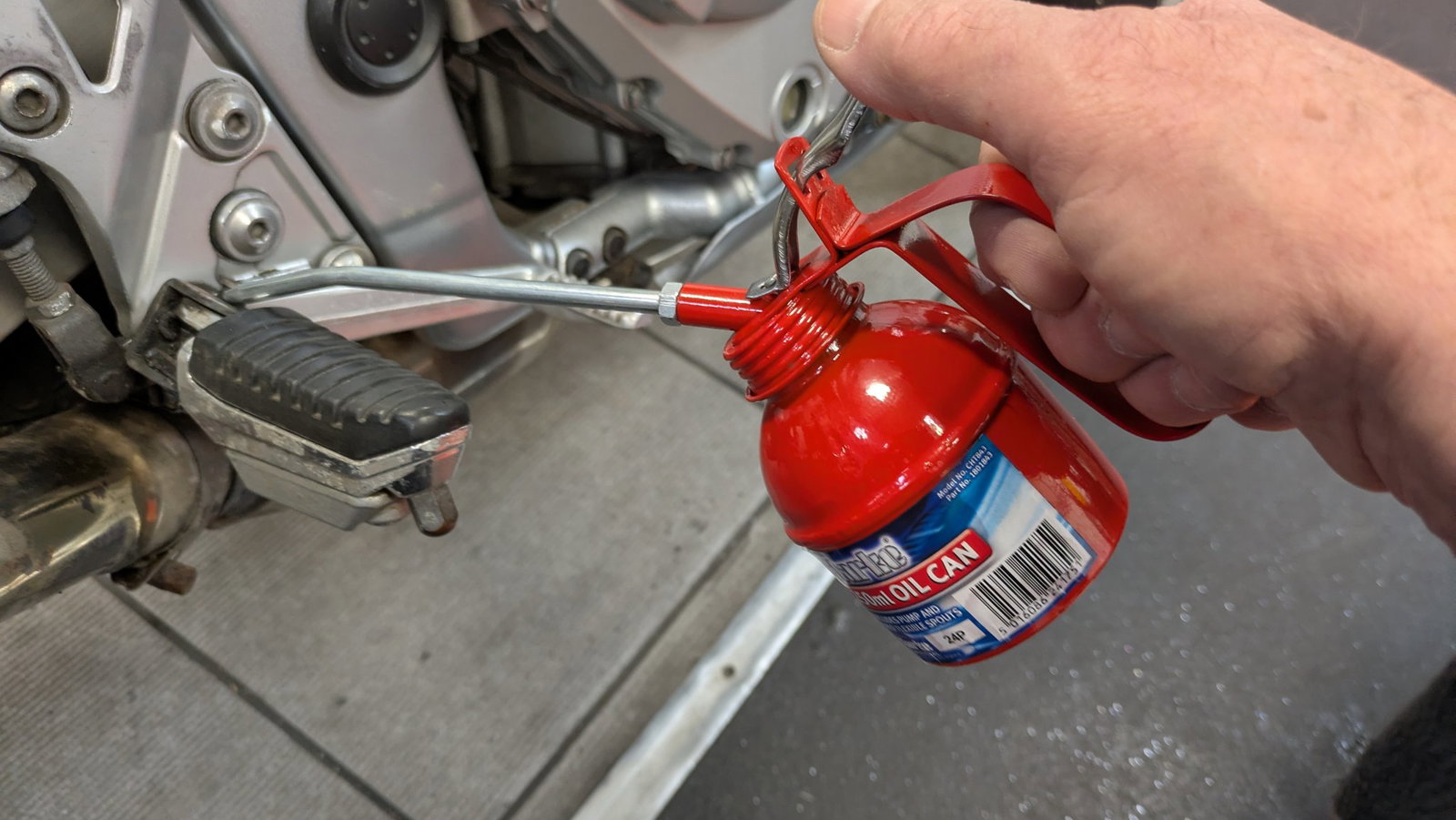 Clarke CHT843 250ml Oil Can.