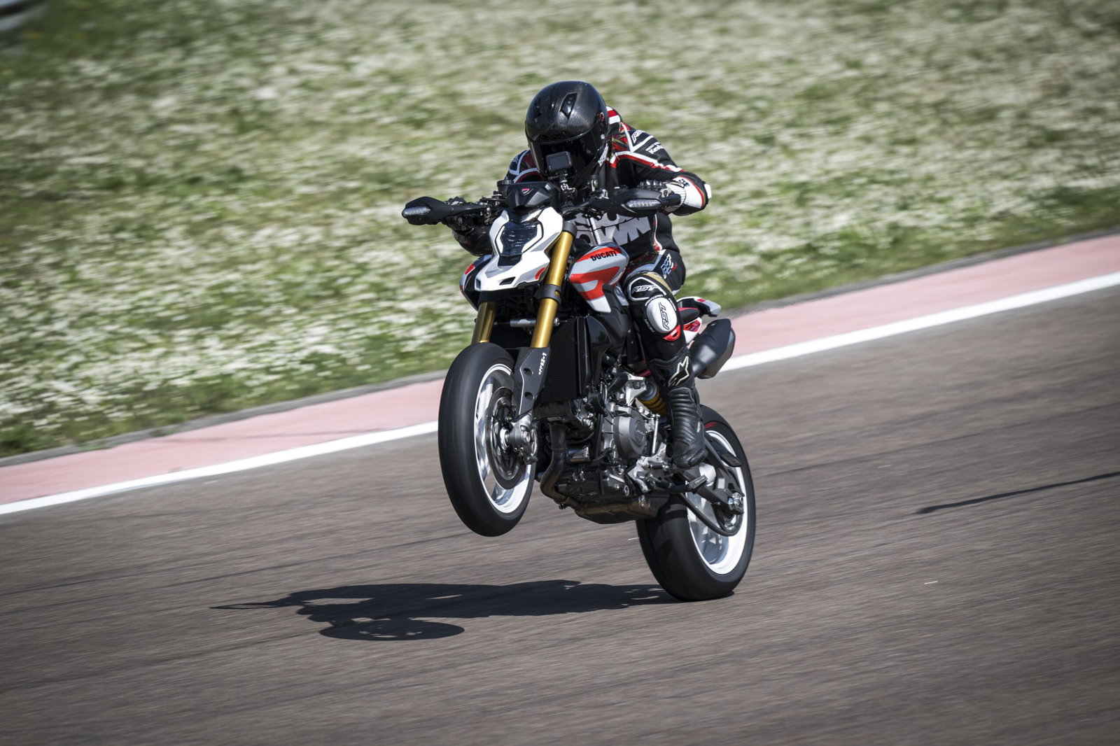 The Ducati Hypermotard V2 SP - riding
