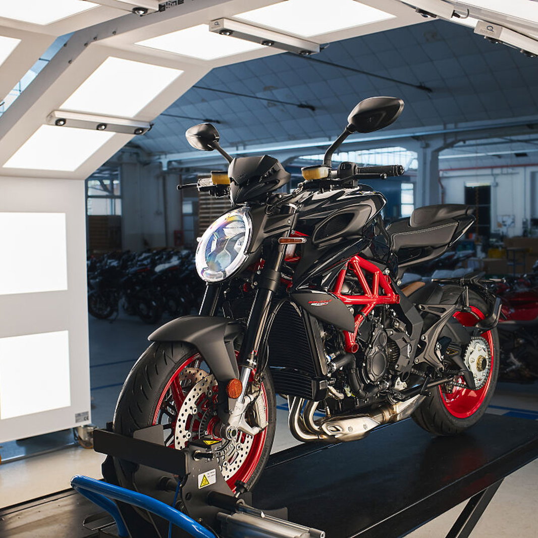 2026 MV Agusta Brutale 800.