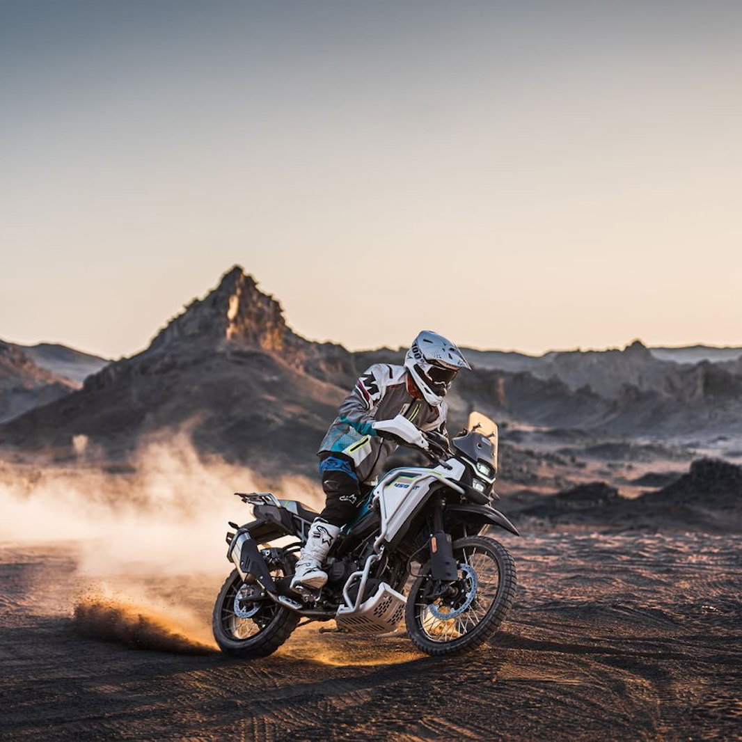 The CFMoto 450MT - riding