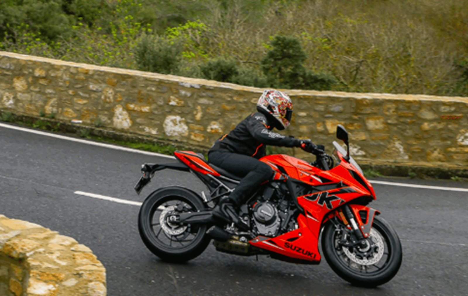 2026 Suzuki GSX-8R Anniversary Edition. Credit: Instagram/Suzuki Moto France.