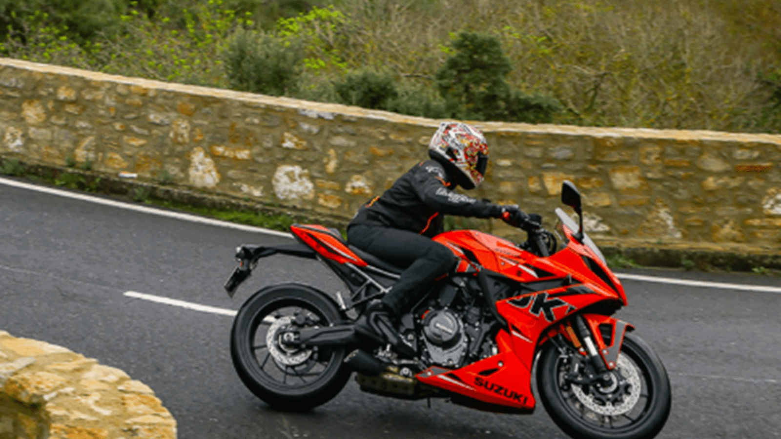 2026 Suzuki GSX-8R Anniversary Edition. Credit: Instagram/Suzuki Moto France.