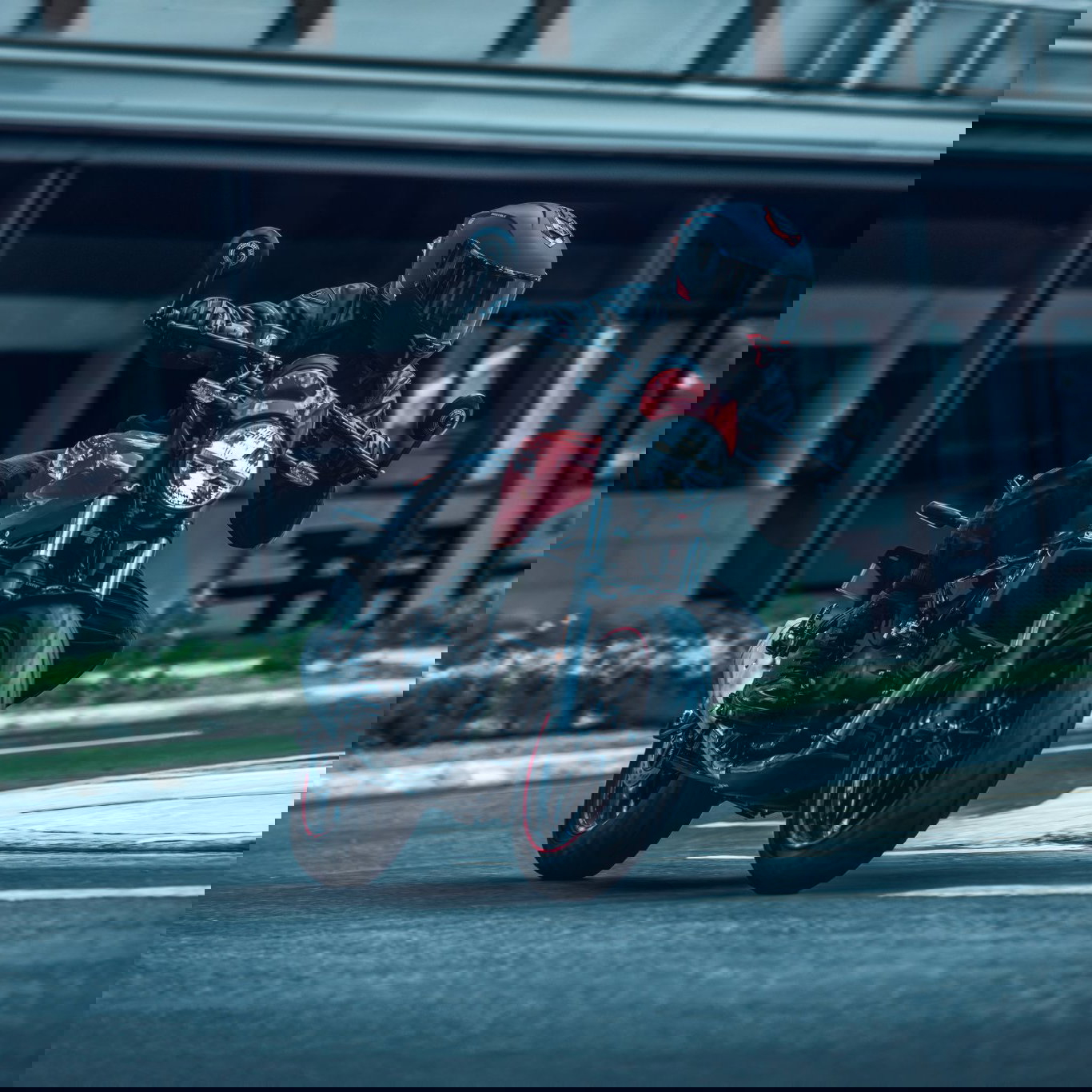 The Royal Enfield Guerrilla 450 Apex 