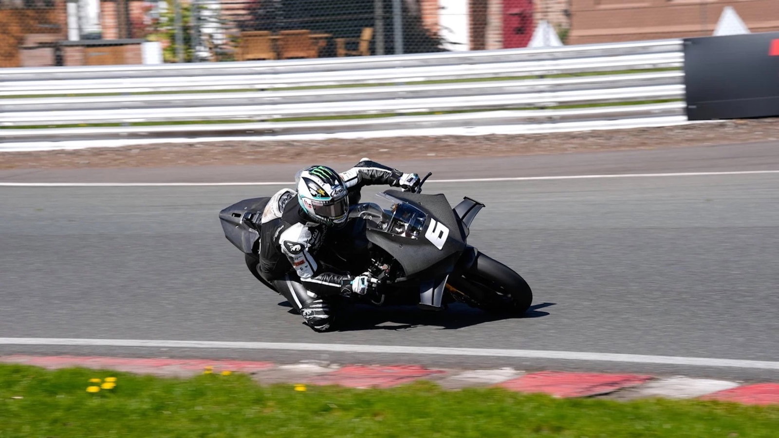 Michael Dunlop, 2026 Oulton Park BSB Test. Credit: Ian Hopgood Photography.
