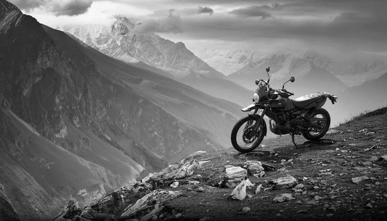 Nouvelle Royal Enfield Himalayan 450 Mana Black