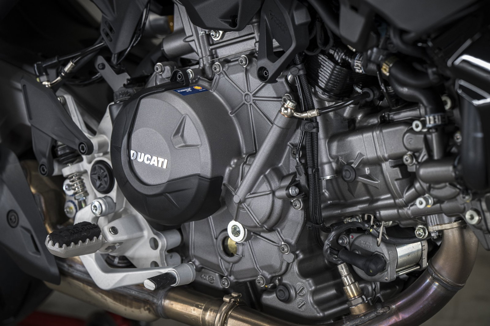 The 2026 Ducati Hypermotard V2 SP - details