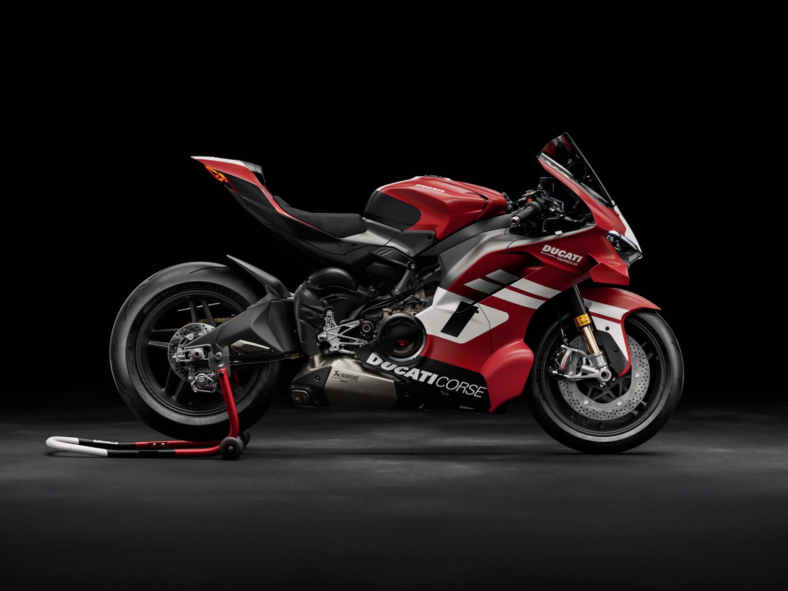 New Ducati Superleggera V4 superbike