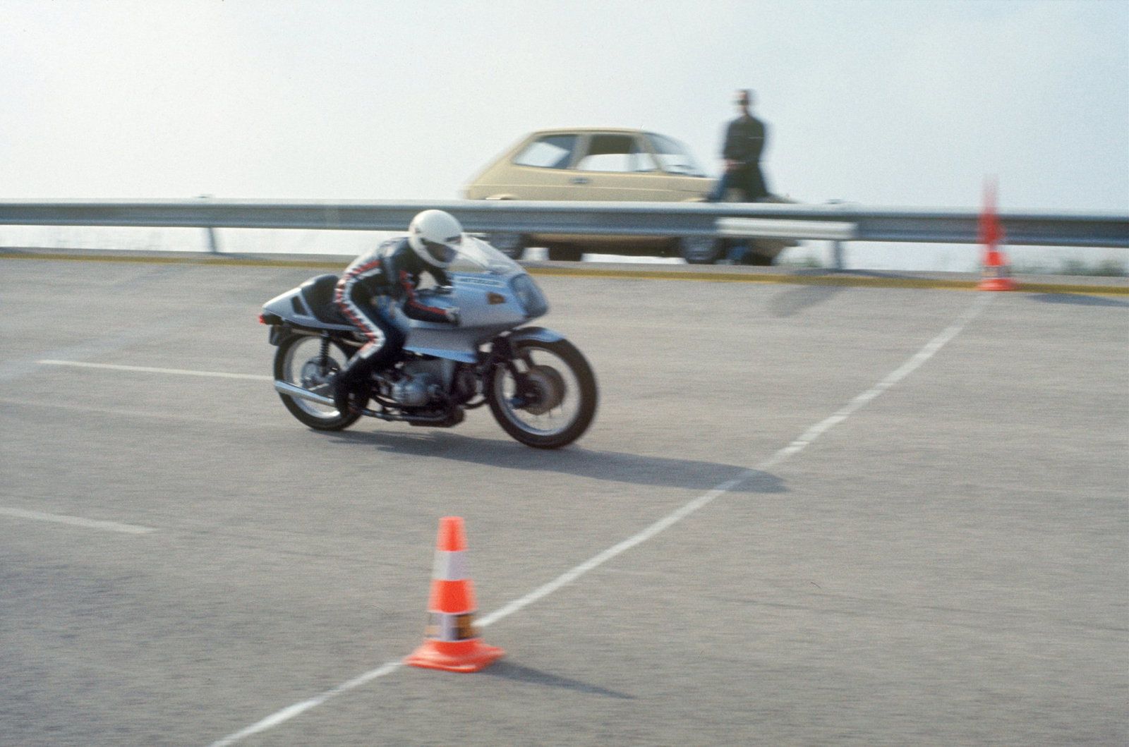 BMW R100 RS during a world record attempt.