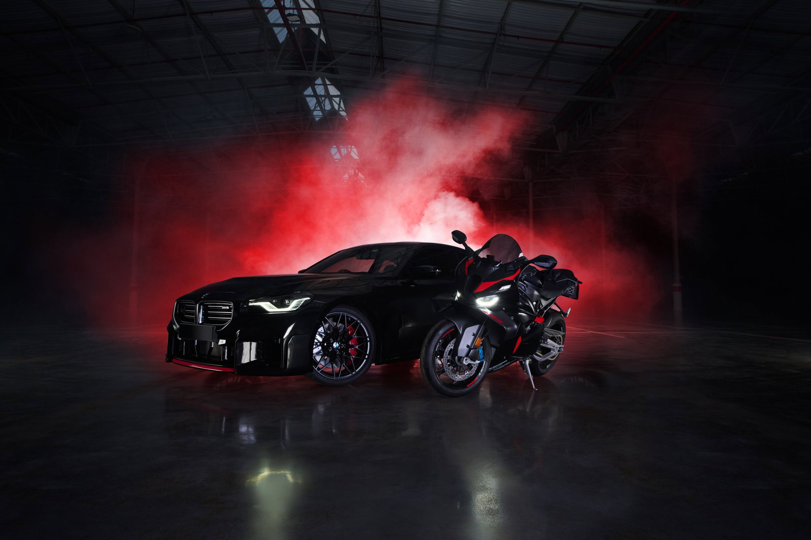 BMW S1000 RR and M1000 RR M2 Editions revealed