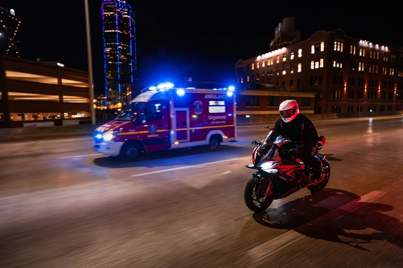 Sena Phantom ANC helmet used on the road