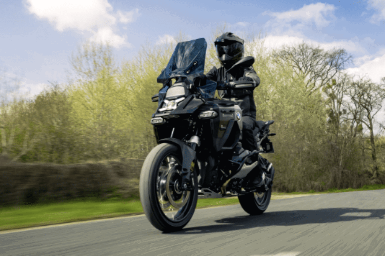 BMW R1300 GS Adventure Dark Edition. Credit - BMW Motorrad France.