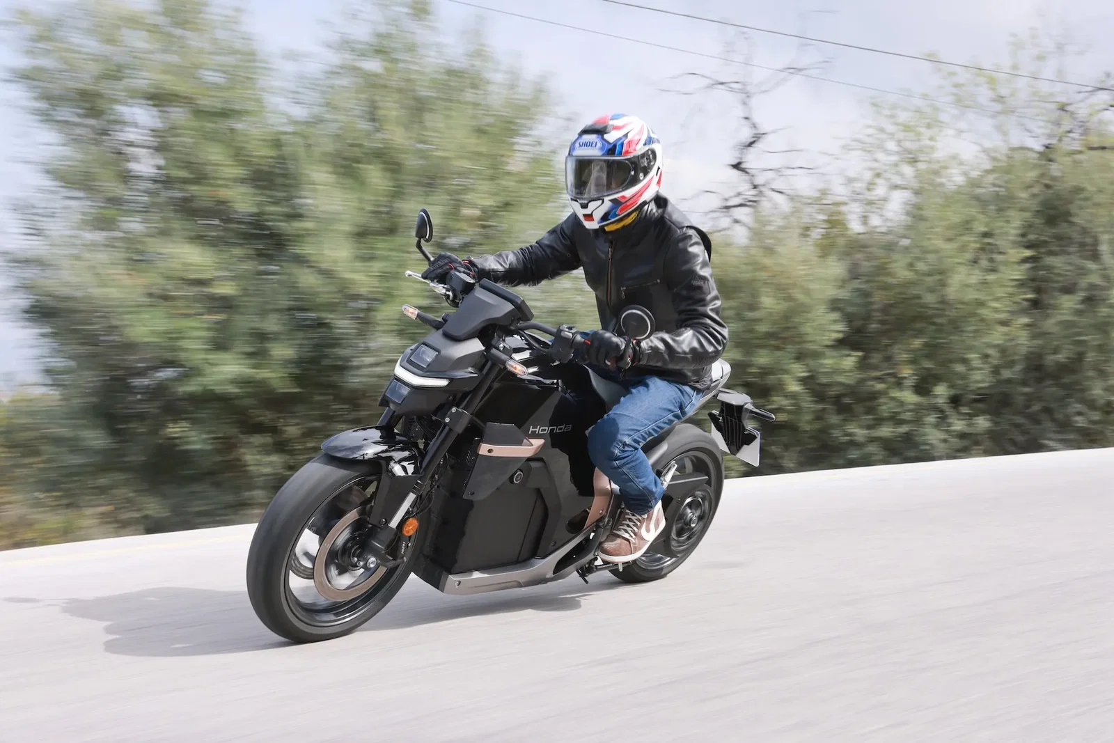 Shoei Neotec 3
