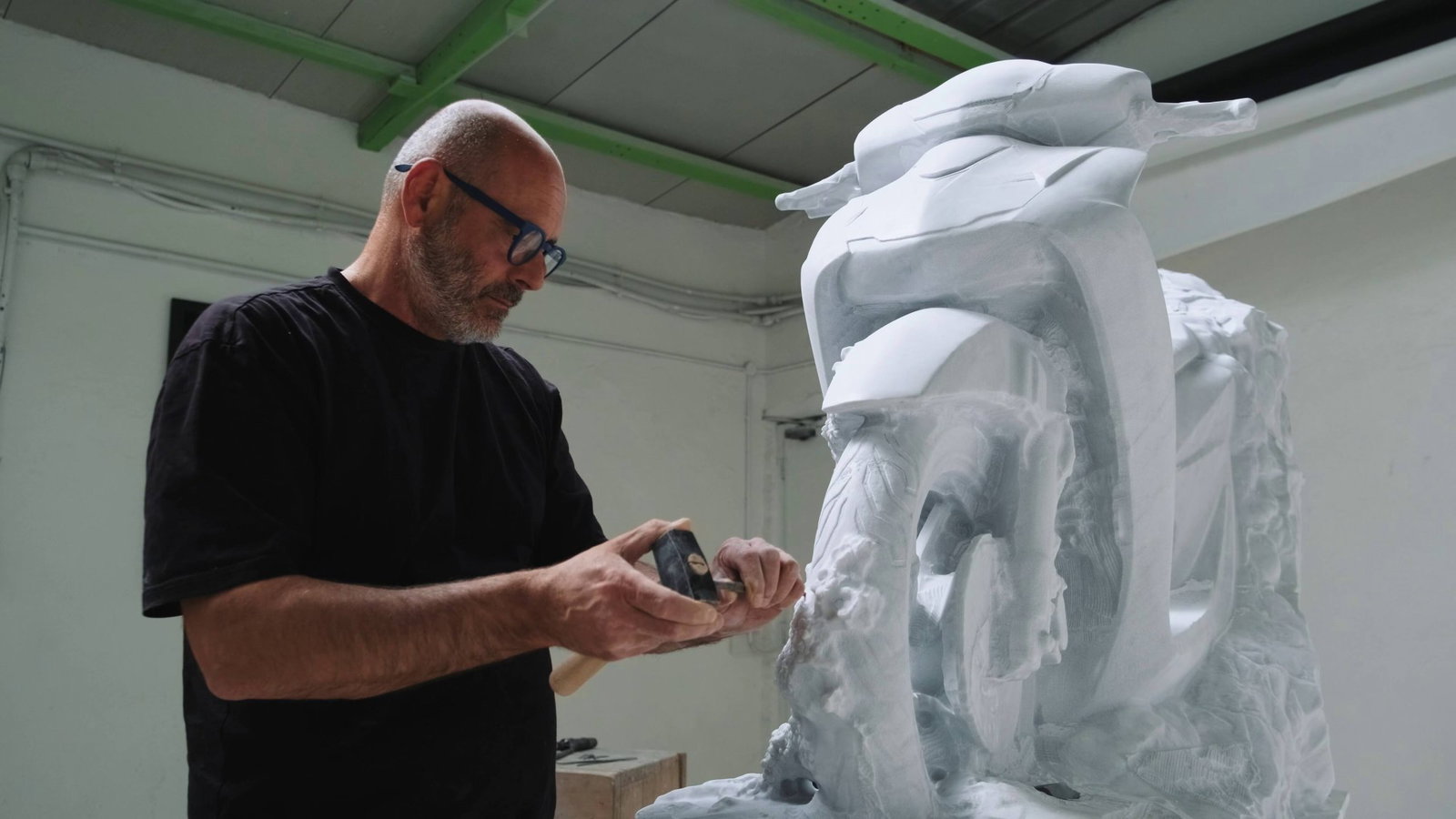 Honda SH125i marble sculpture.