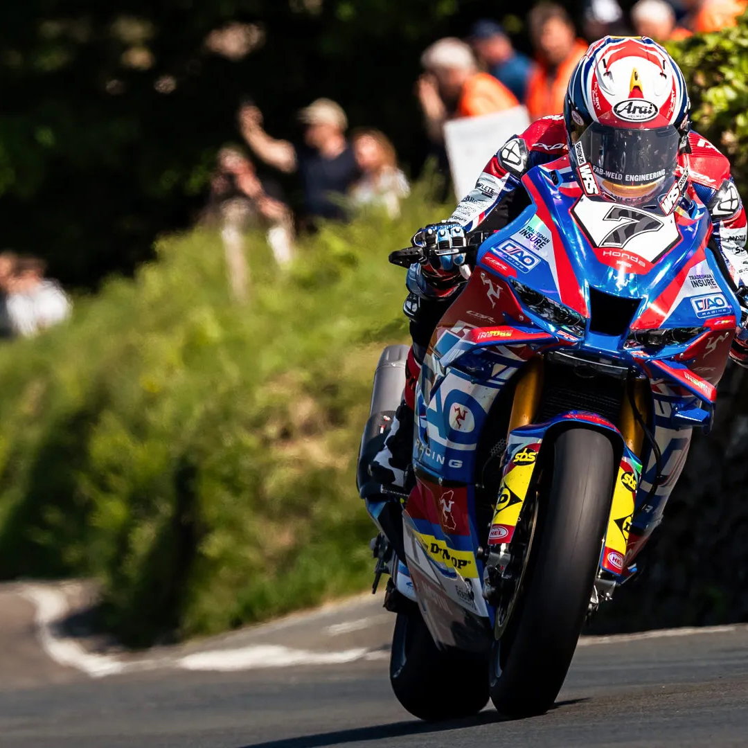 Josh Brookes riding at the 2026 TT. Credit: Isle of Man TT.