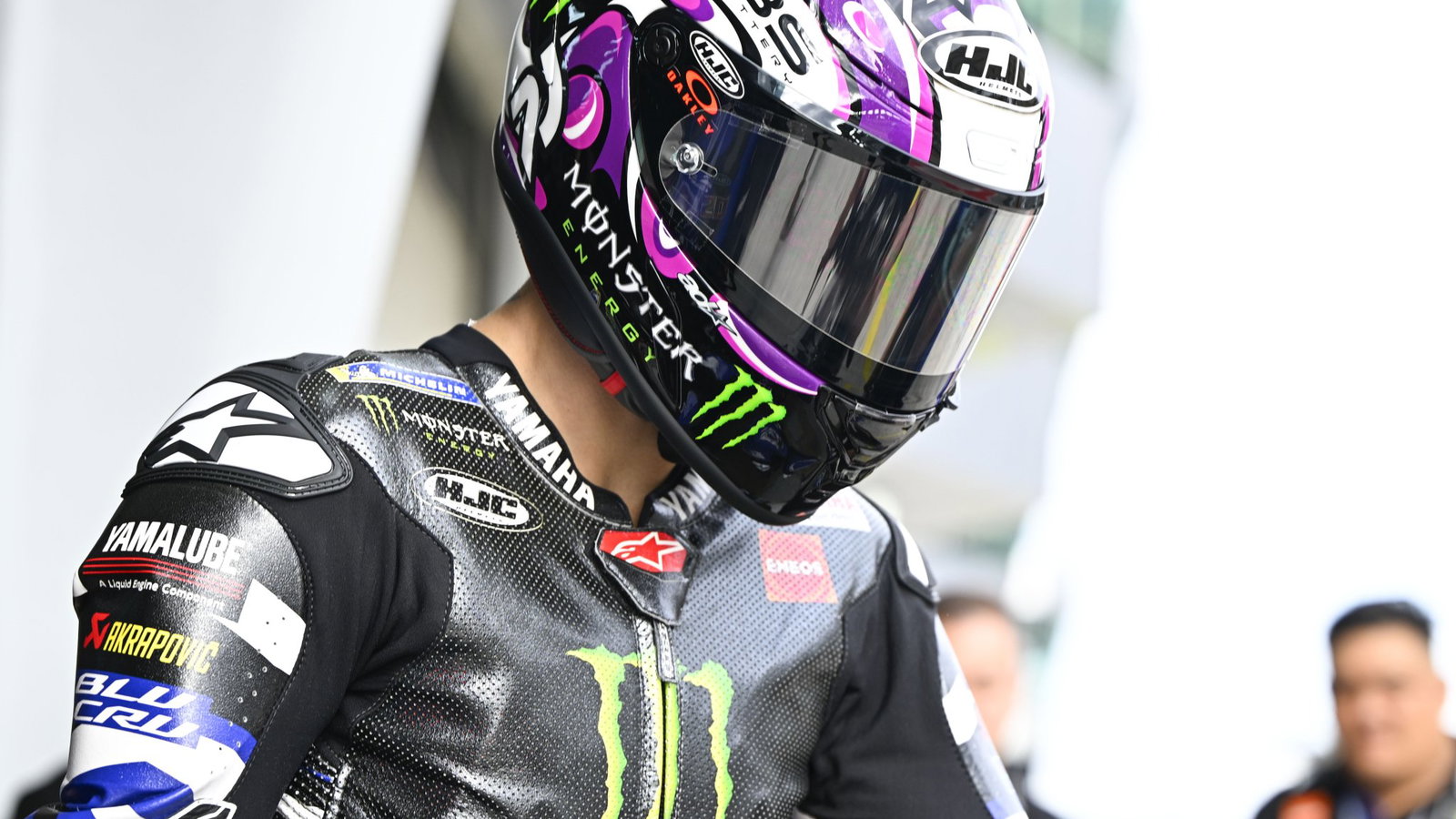 Fabio Quartararo MotoGP helmet. Credit: Gold and Goose.