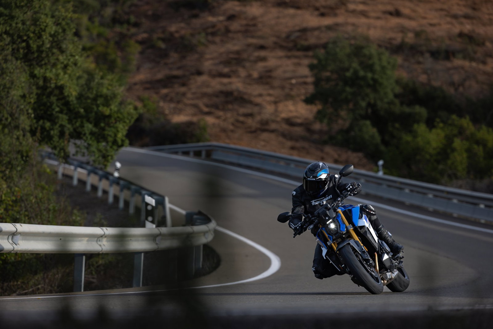 The Suzuki GSX-S1000 - riding
