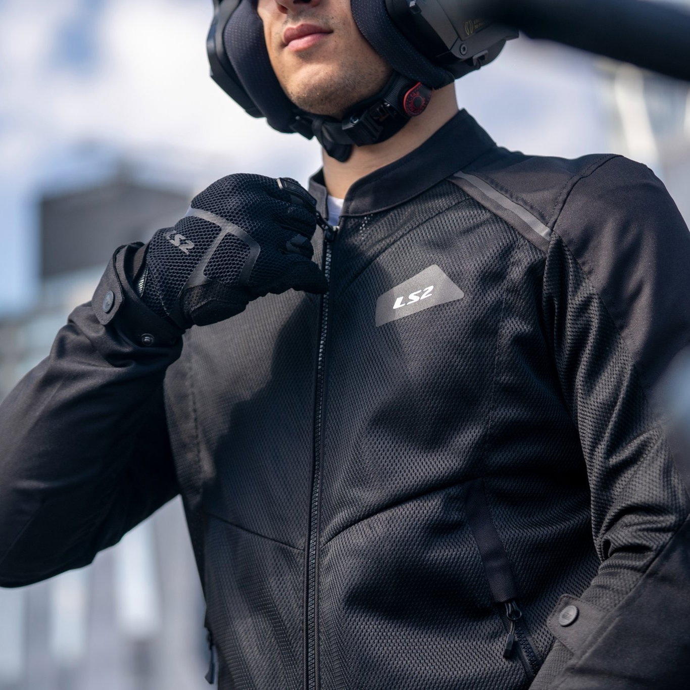 The LS2 Breeze summer jacket for urban riders