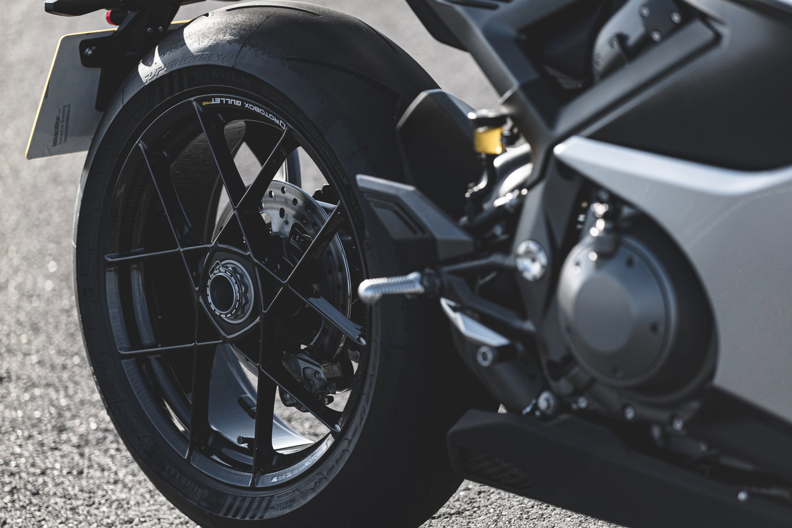 The Norton Manx R - detail