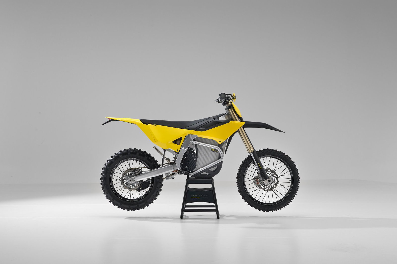 A studio image of the Radian EXR