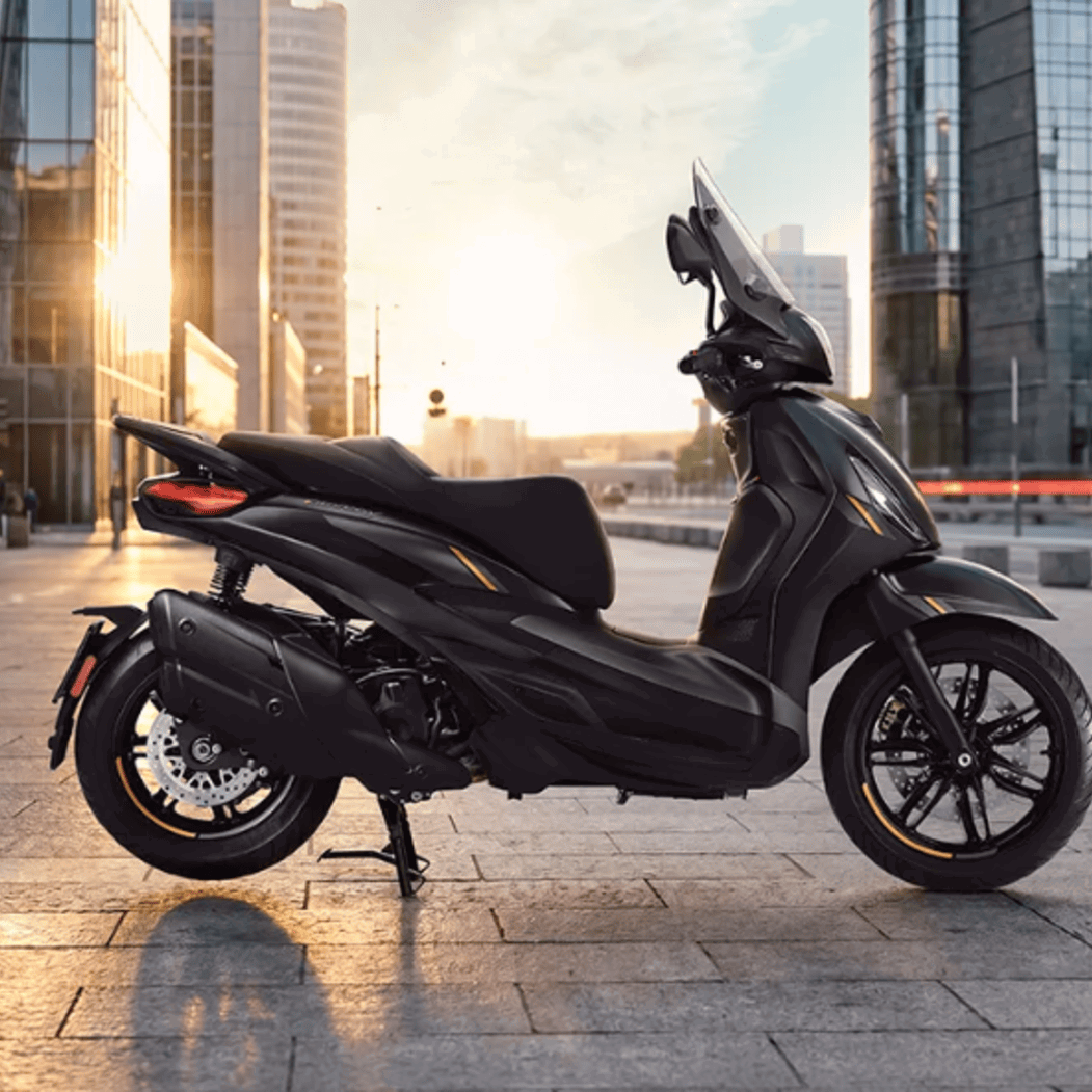 New Piaggio Beverly 25th Anniversary edition.