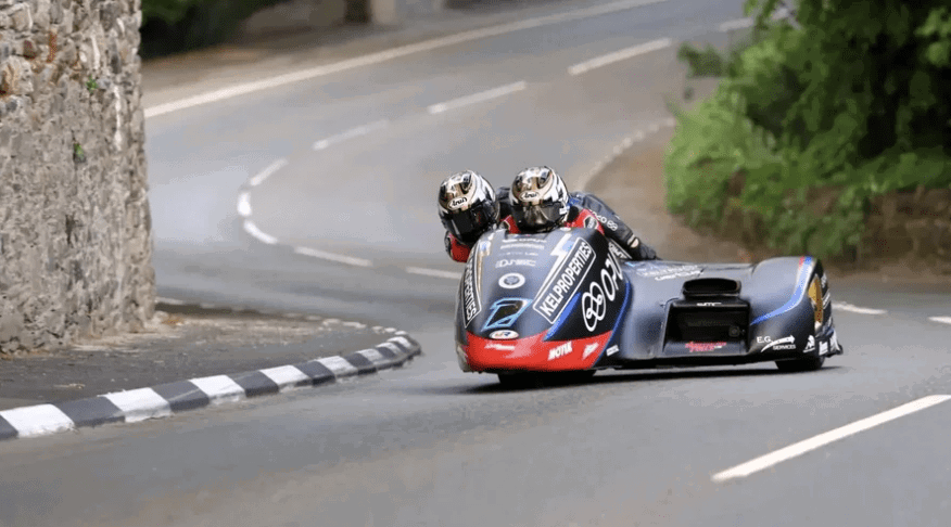 Ryan Crowe and Callum Crowe in action at the TT. Credit: Isle of Man TT.
