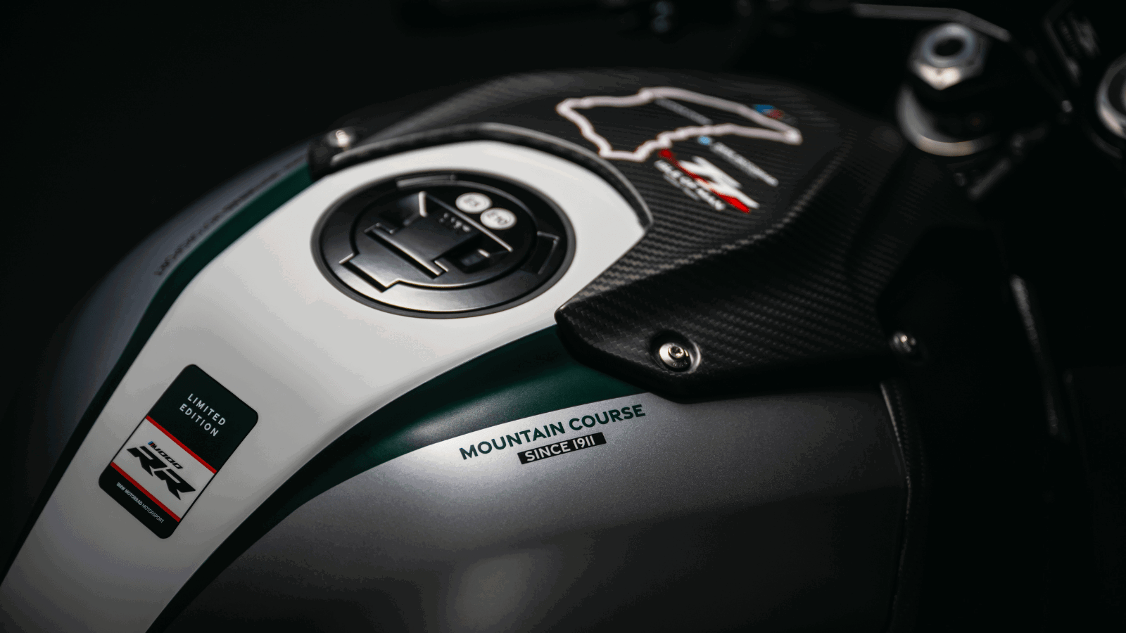 Isle of Man TT details on the new BMW M1000 RR.