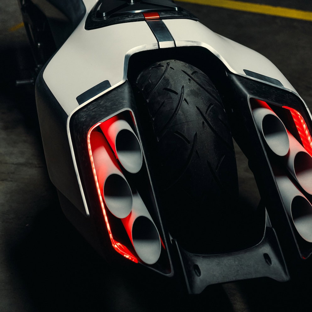 The BMW 'Vision K18' rear tyre and six exhausts