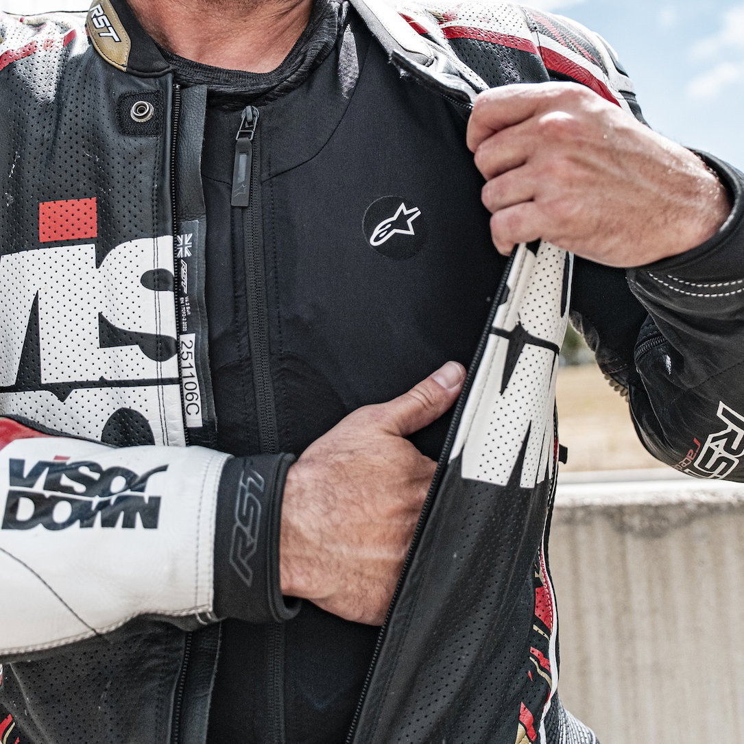 The Alpinestars TechAir 5 plasma