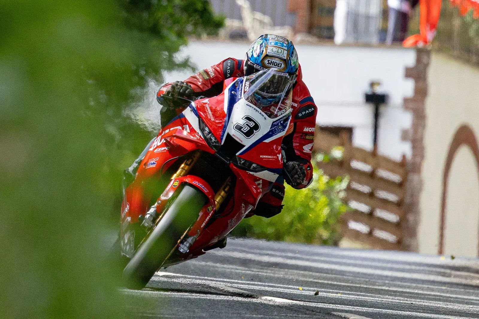 2026 Superbike TT winner Dean Harrison. Credit: Isle of Man TT.