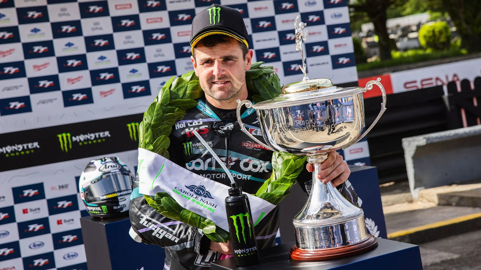 Michael Dunlop celebrating a 2026 TT race win. Credit: Isle of Man TT.