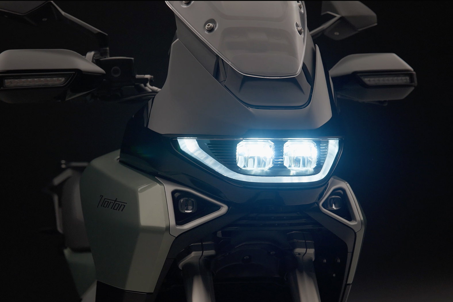 A Bosch six-axis IMU joins cornering ABS, traction control, cornering cruise control, wheelie control and slide control.