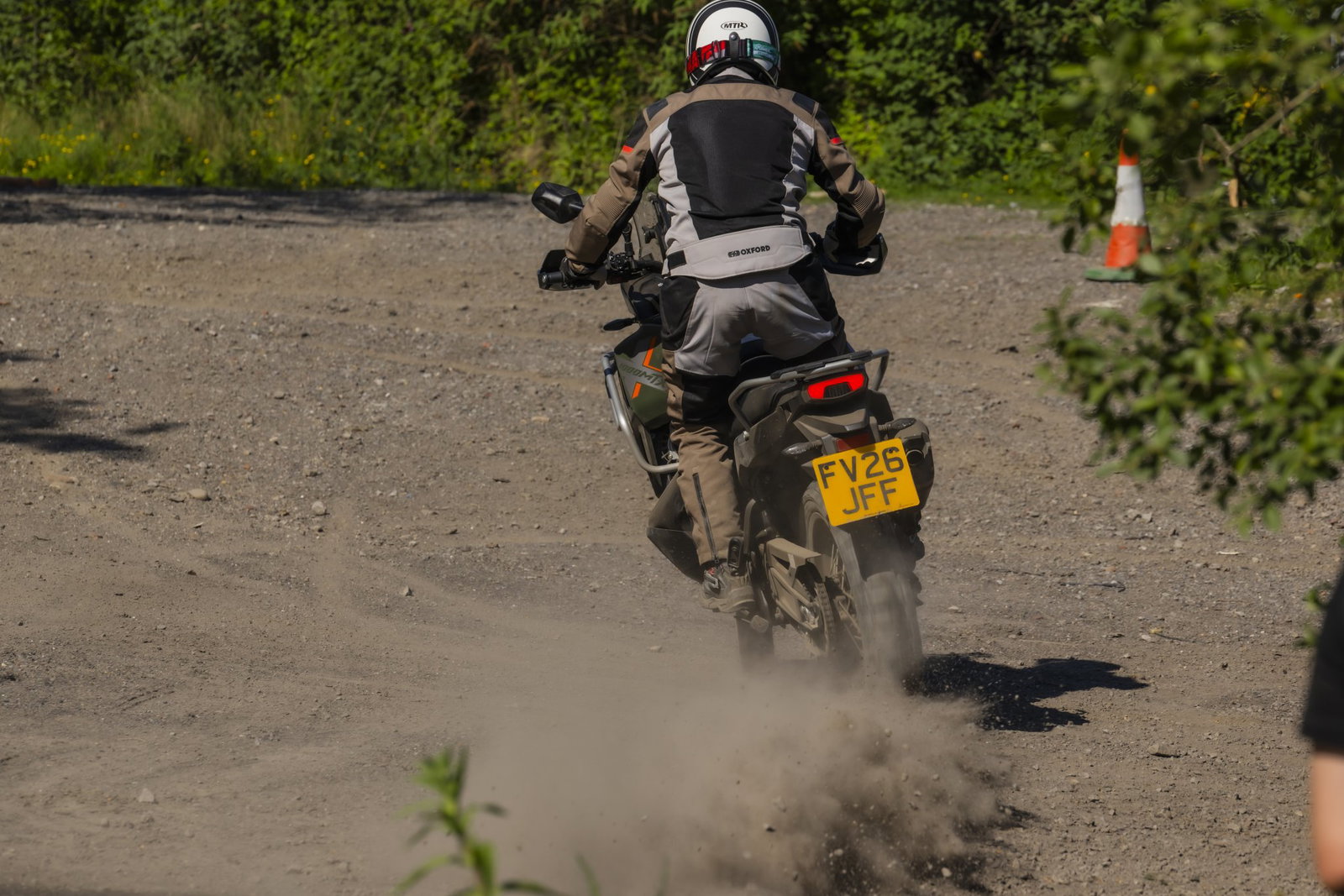 CFMoto 1000MT-X - riding